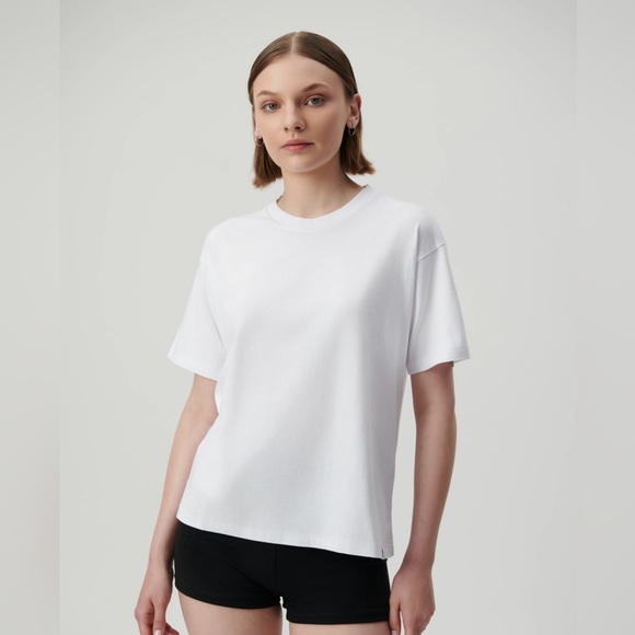 mustt have Tops - Aija t-shirt is %100 cotton.